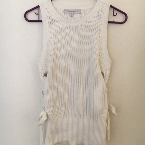 Lovers + Friends Tops - Lovers + friends tie side knit shirt